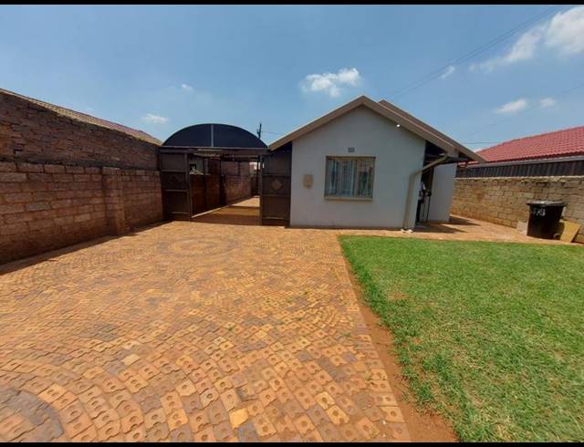3 BEDROOM PROPERTY TO RENT IN PROTEA GLEN